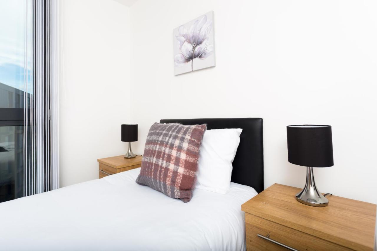 Absolute Stays on Essex: Chinatown Hub with Free Wi-Fi and Parking Birmingham Exterior photo